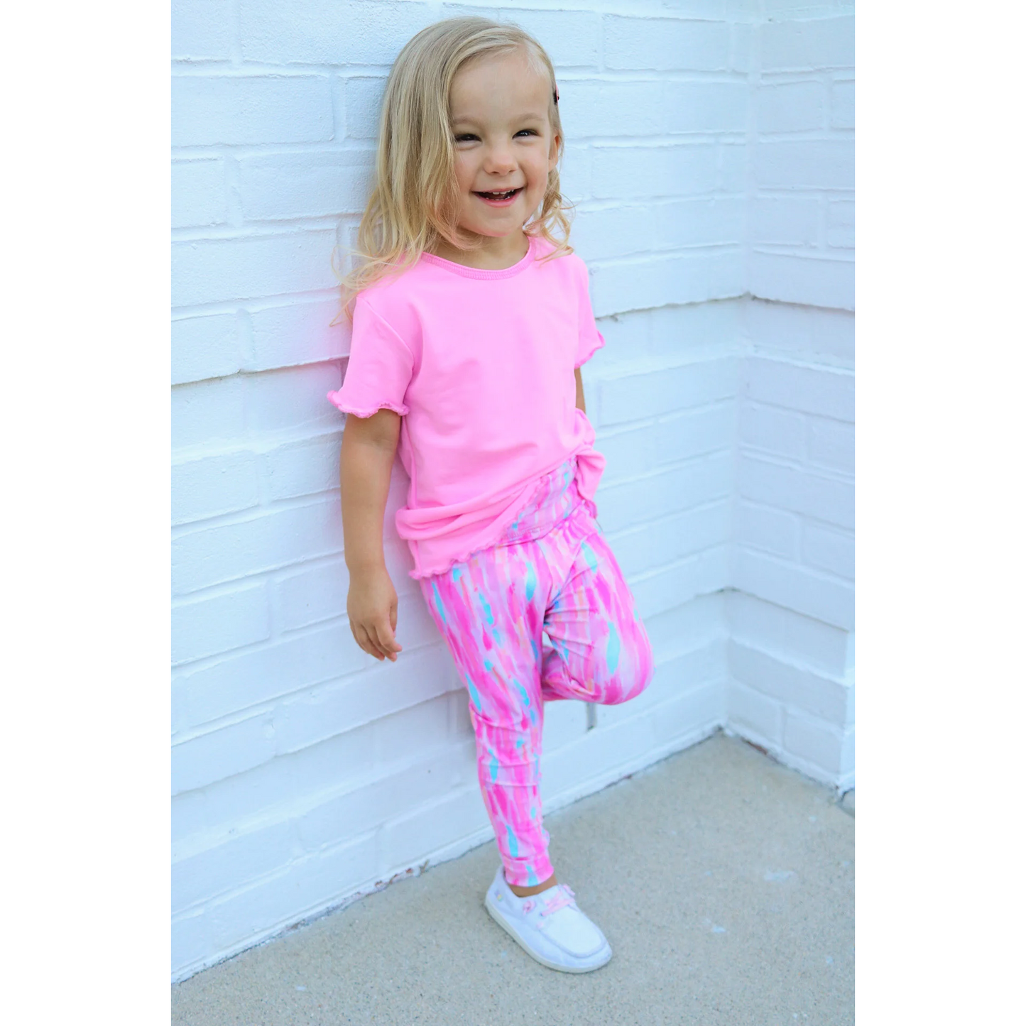 Bubblegum Short Sleeve Lettuce Top