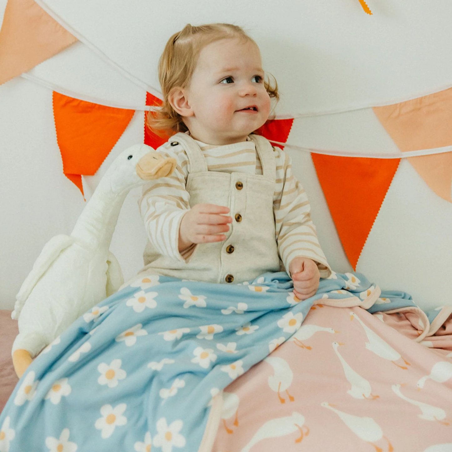 Goosie 3-Layer Stretchy Quilt