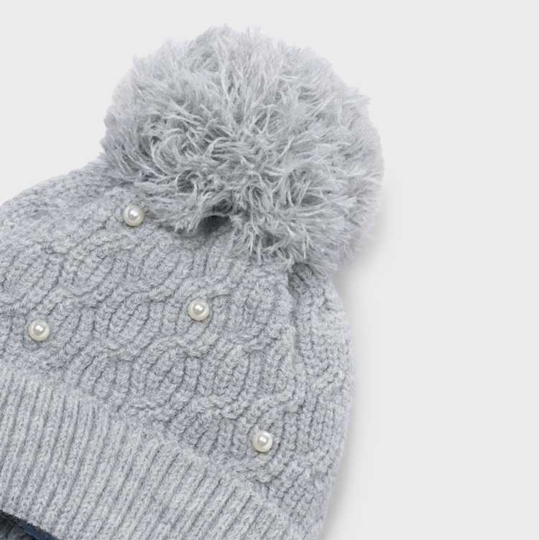 Mixed Gray Pearl Knit Hat
