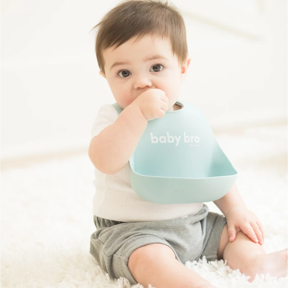blue wonder bib with words: baby bro