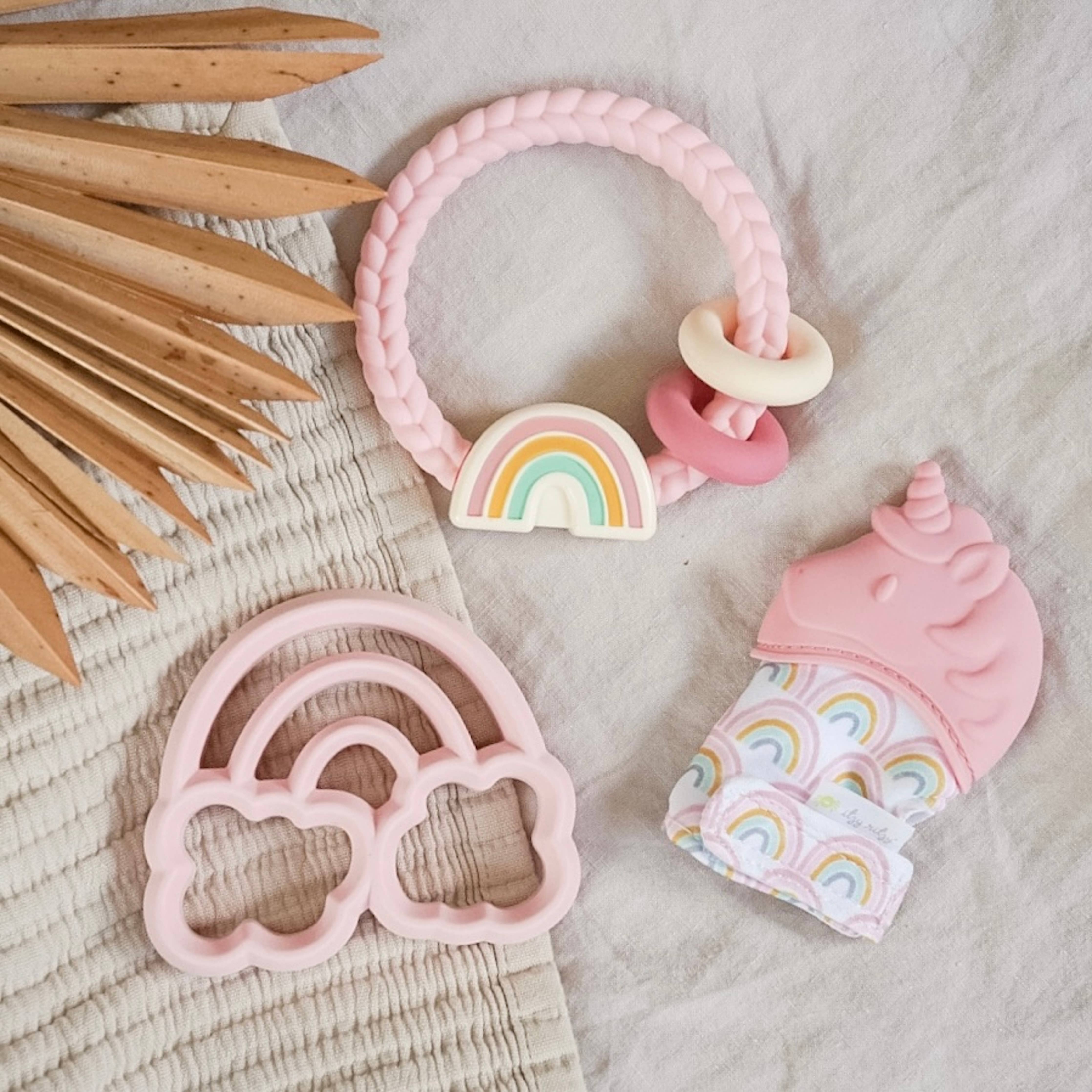 Ritzy Rattle™