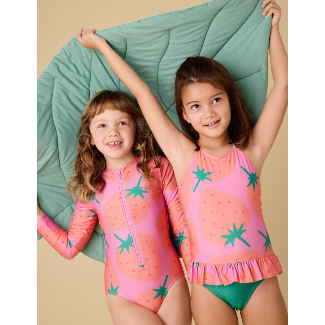Fresas Favoritas Long Sleeve One-Piece
