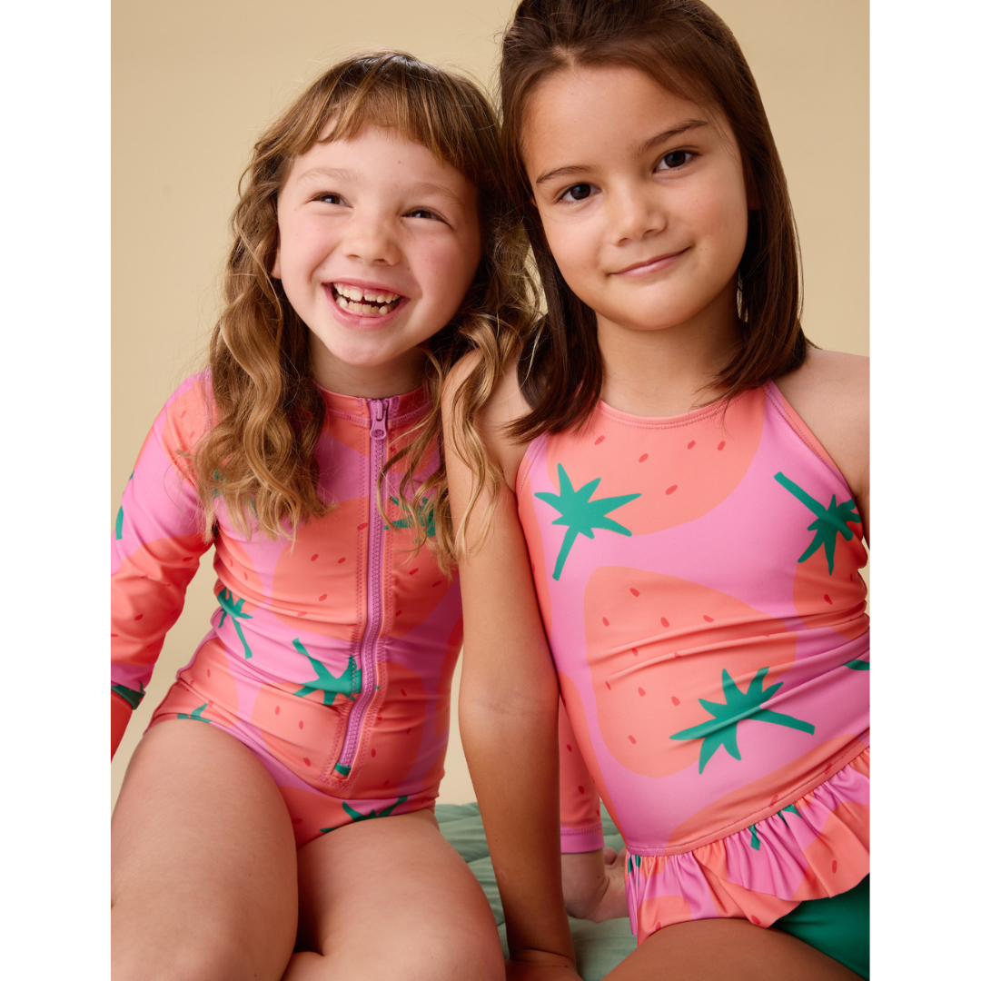 Fresas Favoritas Long Sleeve One-Piece