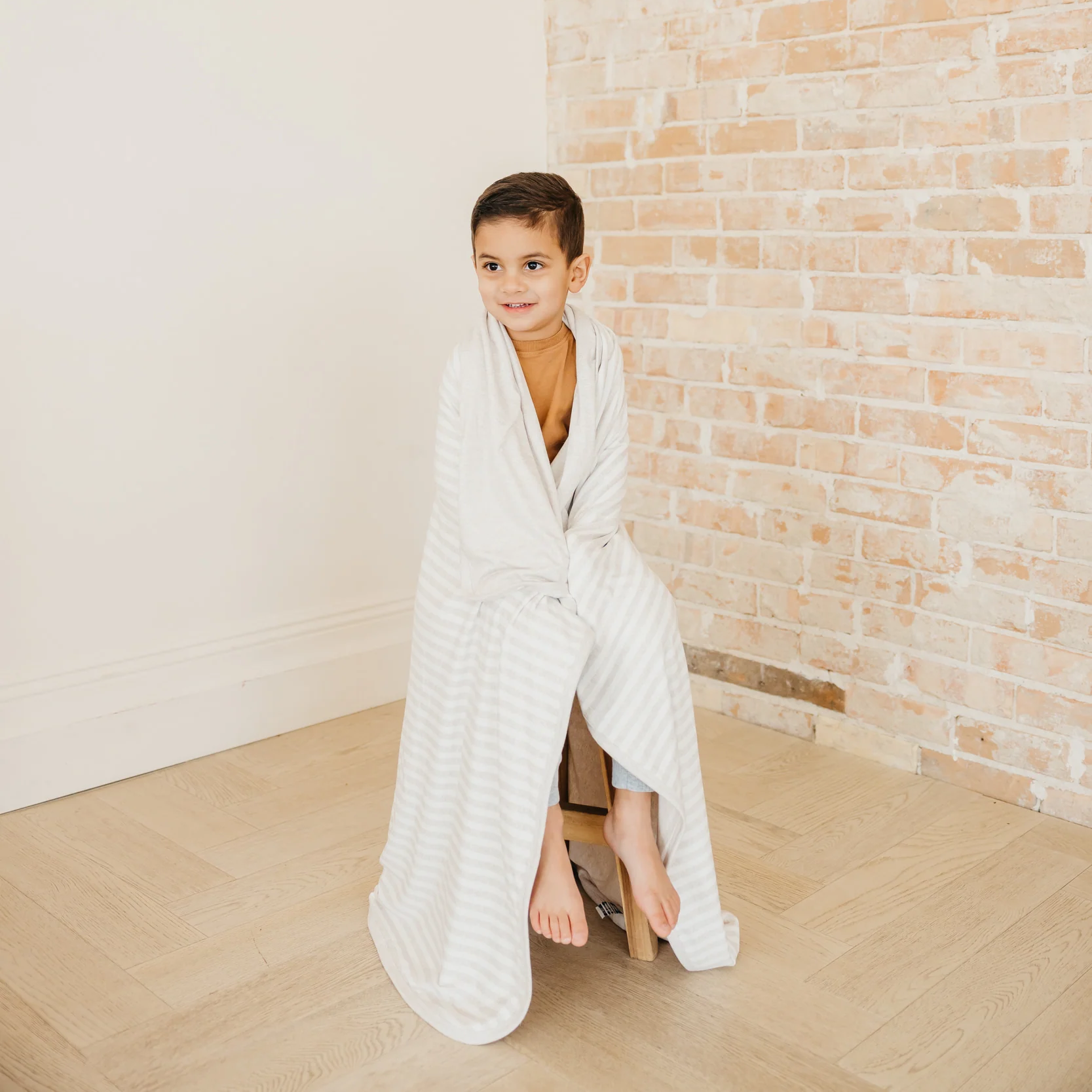 Coastal 3-Layer Stretchy Quilt