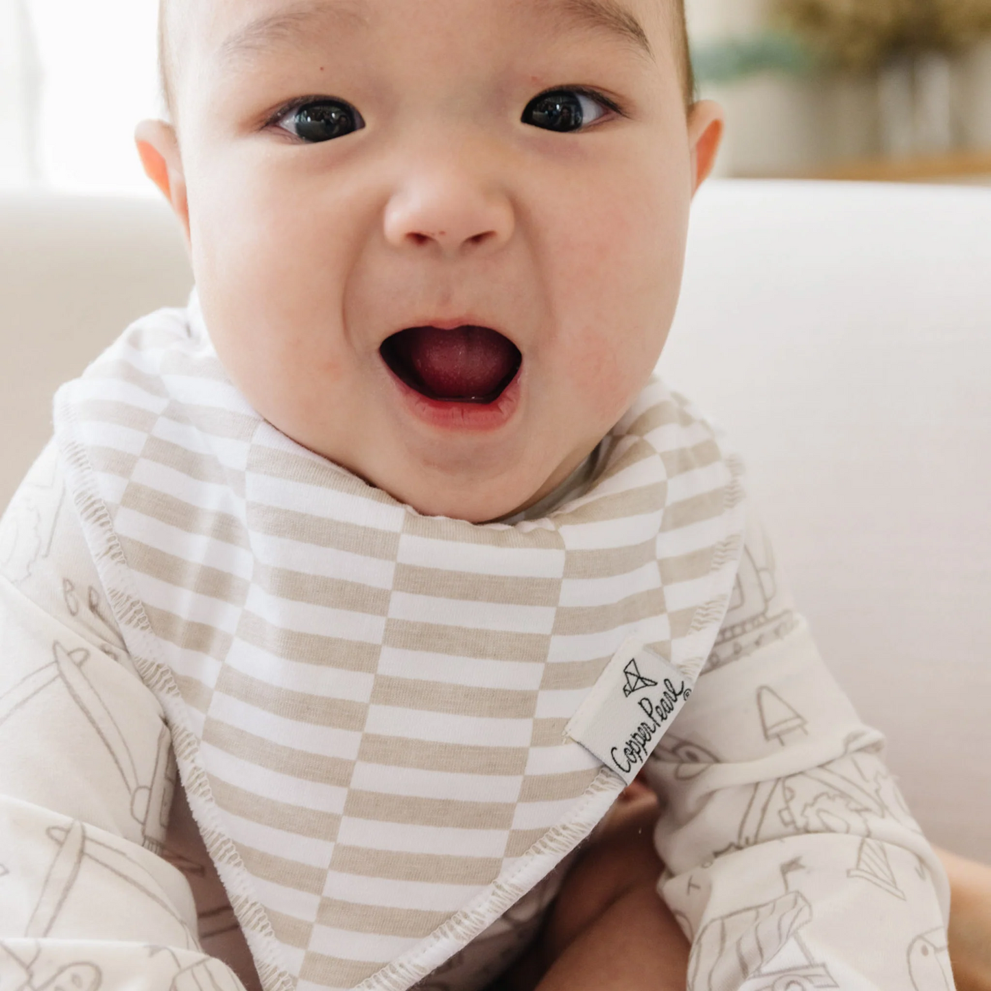 Gage Bandana Bib Set 4-pack