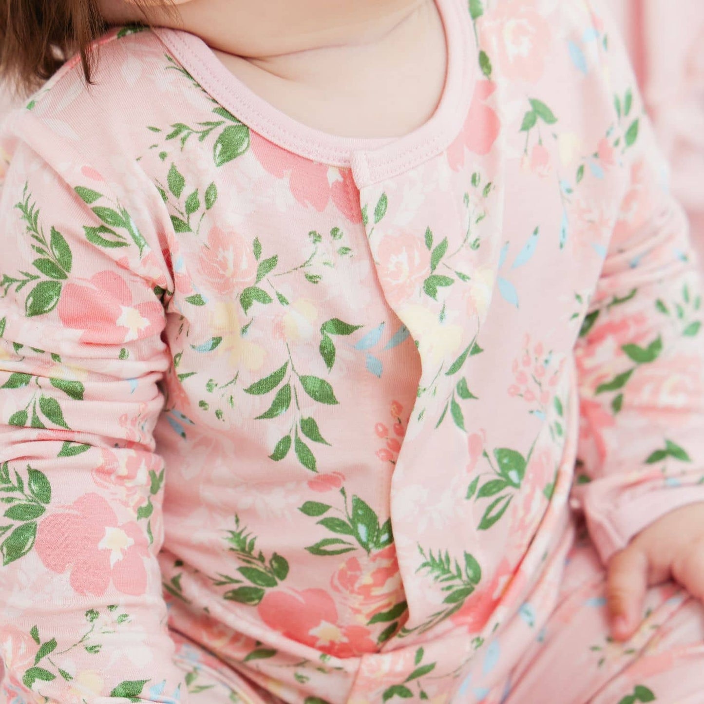 Ainslee Floral Magnetic Footie