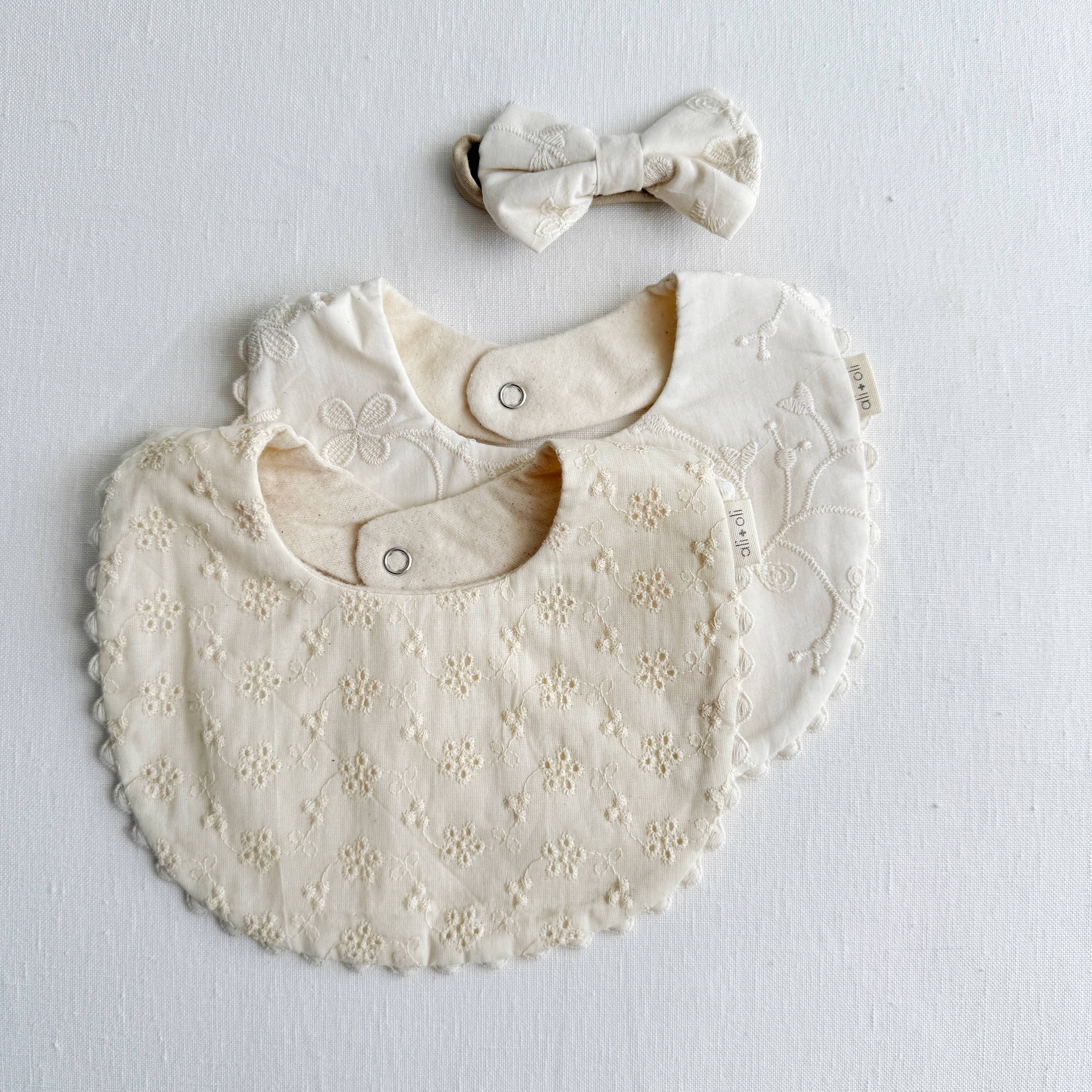 Flowers & Bow Cotton Baby Bib Double-Sided