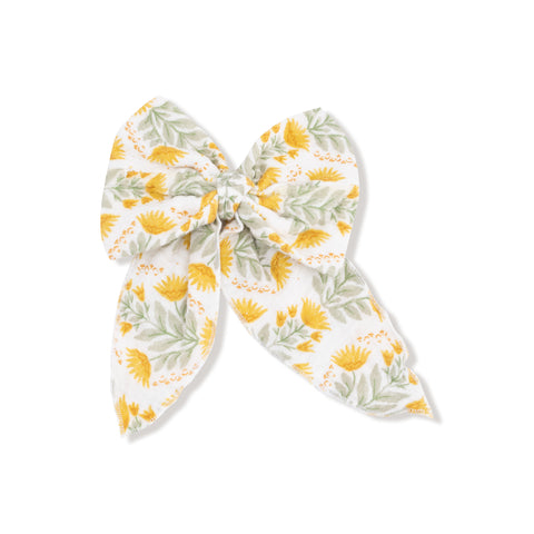 Winter Dandelion Bow Clip