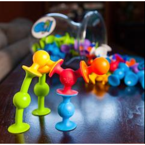 squigz play toy