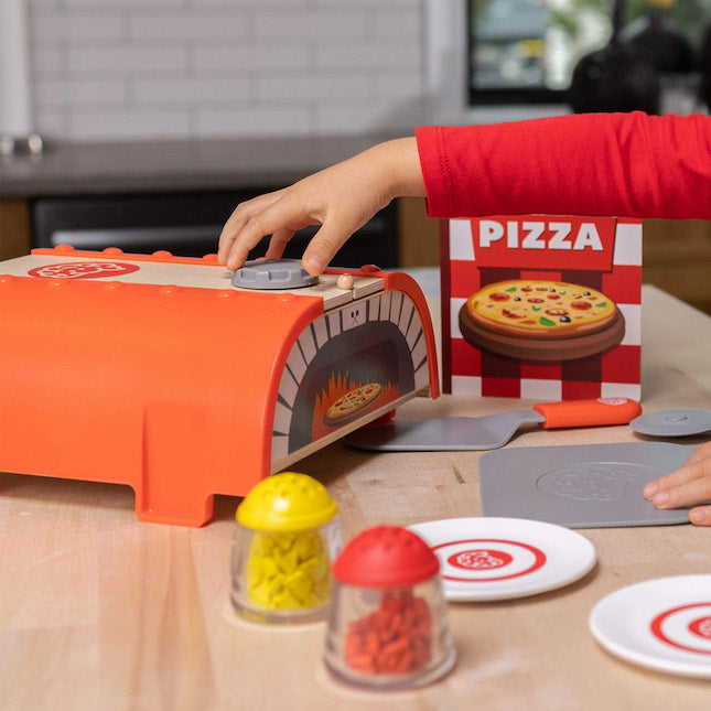 Fat Brain Toy Co Pretendables Backyard Pizza Oven Set